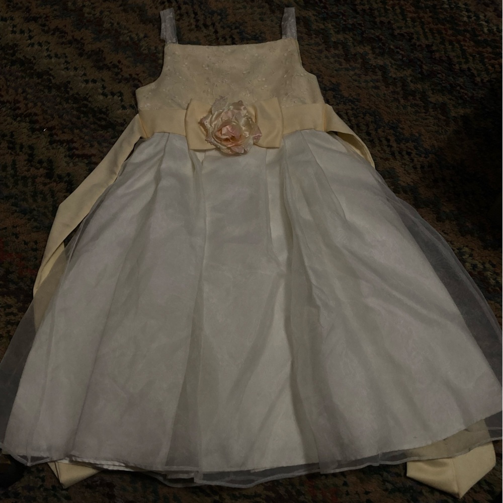 Elegant Cream and White Kids Formal Dress